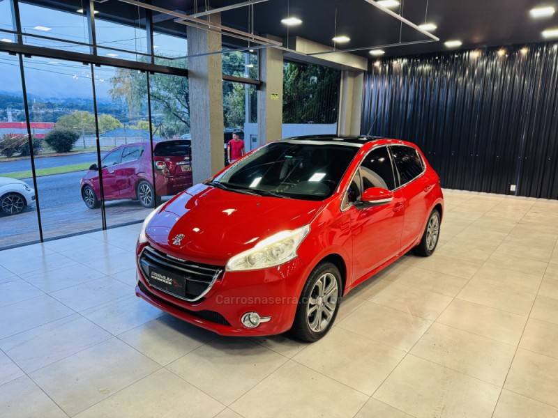 PEUGEOT - 208 - 2016/2016 - Vermelha - R$ 55.900,00