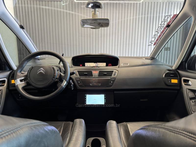 CITROËN - C4 PICASSO - 2012/2012 - Prata - R$ 36.900,00