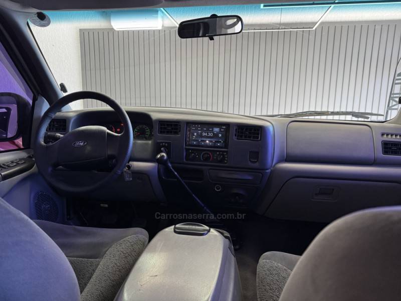 FORD - F-250 - 2007/2007 - Prata - R$ 179.900,00