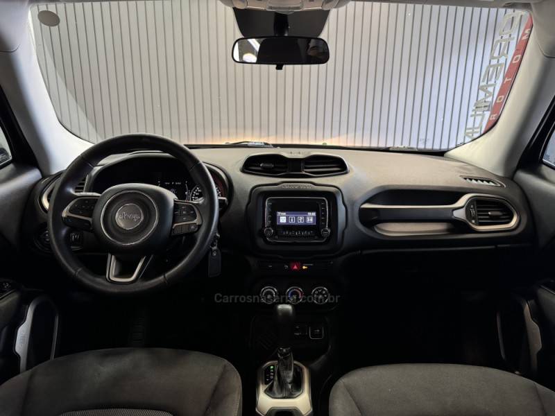 JEEP - RENEGADE - 2017/2017 - Preta - R$ 69.900,00