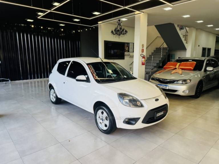 FORD - KA - 2013/2013 - Branca - R$ 29.900,00