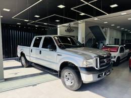 FORD - F-250 - 2007/2007 - Prata - R$ 179.900,00