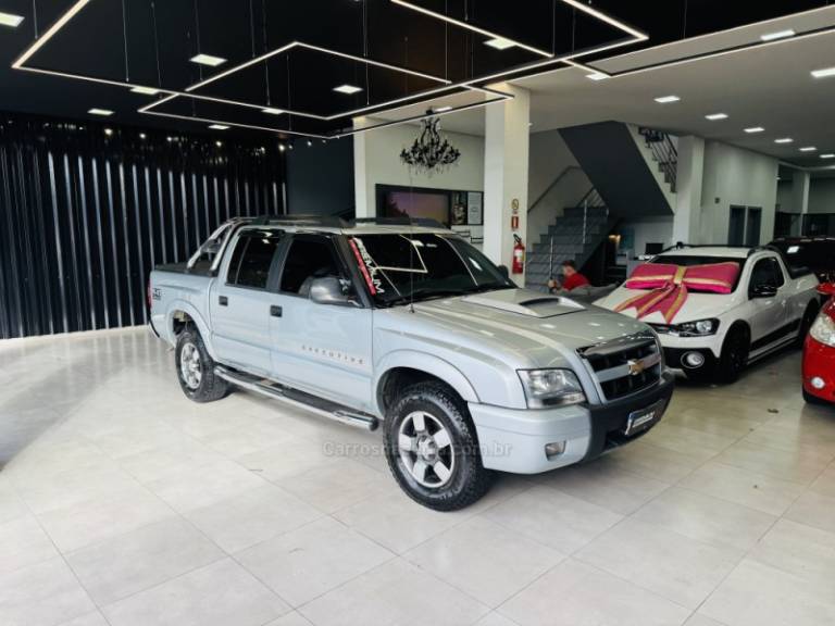 CHEVROLET - S10 - 2009/2009 - Prata - R$ 69.900,00