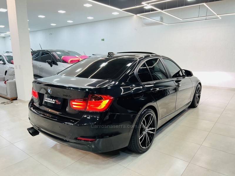 BMW - 328I - 2013/2014 - Preta - R$ 117.900,00