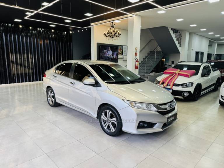 HONDA - CITY - 2016/2016 - Prata - R$ 75.900,00